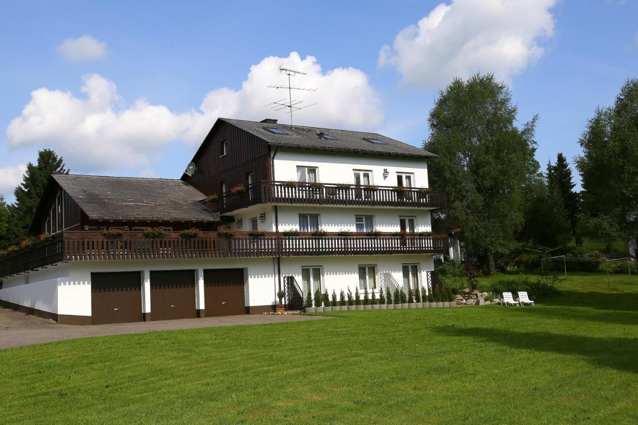 Landhotel Garni Schweizerhaus Schönwalde Exterior foto